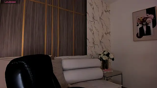 IsabellaAllen online show from 07/10/26, 12:48