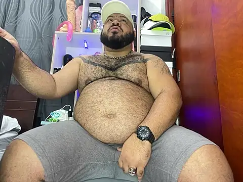 Latino bigcock online show from 02/04/25, 06:06