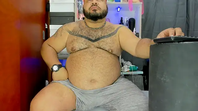 Latino bigcock online show from 02/21/25, 02:17