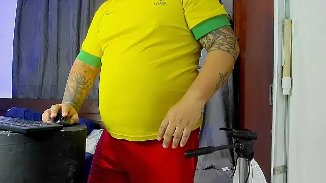 Latino bigcock online show from 02/21/25, 02:48