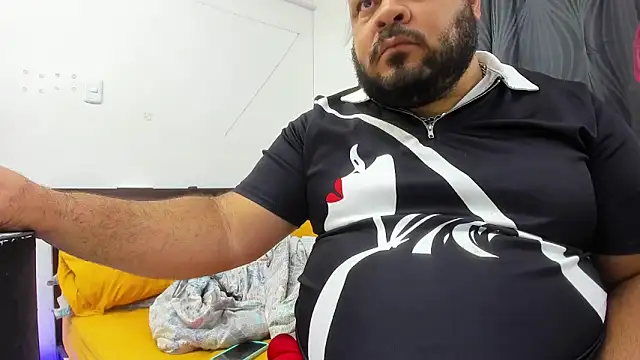 Latino bigcock online show from 10/07/25, 03:58