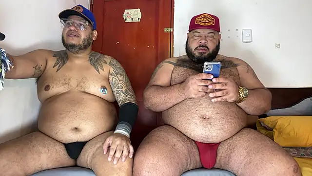 Latino bigcock online show from 02/11/26, 03:33