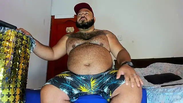 Latino bigcock online show from 04/08/26, 05:13
