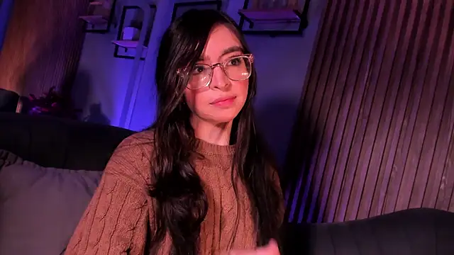 Eva Macalliter online show from 01/11/26, 04:17