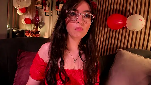 Eva Macalliter online show from 02/15/26, 04:42