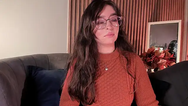 Eva Macalliter online show from 04/05/26, 03:26