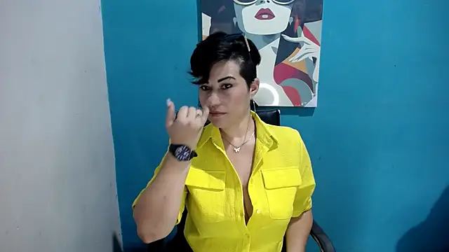 Sunny rayz  online show from 07/17/26, 03:39