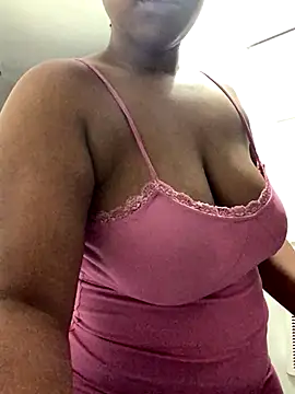 Snapshot of SweetHoneyBunz chatting on 09/22/25, 01:07 SweetHoneyBunz online show from 09/22/25, 01:07