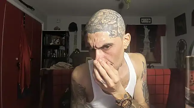 RoosterWabbit online show from 02/23/25, 05:34