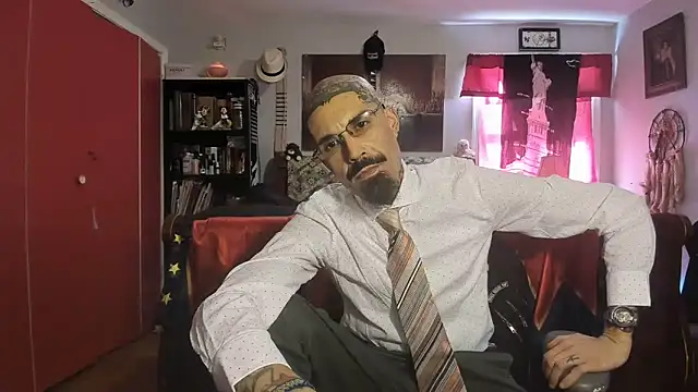 RoosterWabbit online show from 03/08/25, 07:53