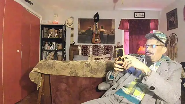 RoosterWabbit online show from 03/15/25, 09:16