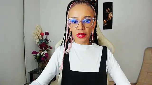 ScarlettMalbec online show from 02/14/25, 12:19