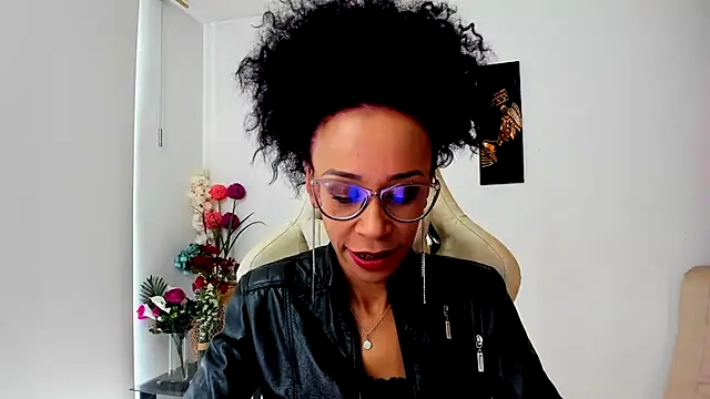 ScarlettMalbec online show from 03/20/25, 09:02