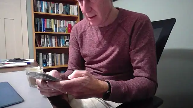 jiggy77777 online show from 02/10/26, 09:41