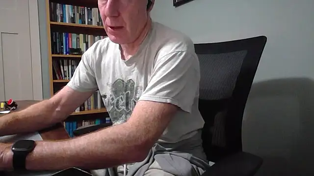 jiggy77777 online show from 02/15/26, 09:44