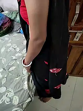 Snapshot of COUPLLE_VILLAGE chatting on 03/03/25, 03:30 COUPLLE VILLAGE online show from 03/03/25, 03:30