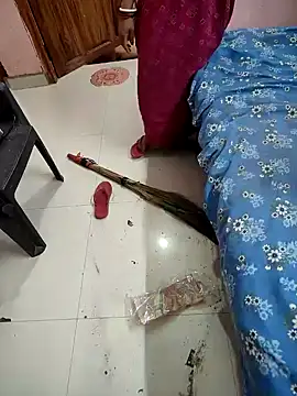 Snapshot of COUPLLE_VILLAGE chatting on 03/12/25, 03:24 COUPLLE VILLAGE online show from 03/12/25, 03:24