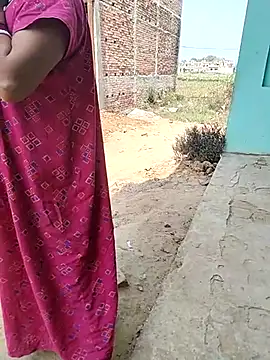 Snapshot of COUPLLE_VILLAGE chatting on 03/12/25, 06:29 COUPLLE VILLAGE online show from 03/12/25, 06:29