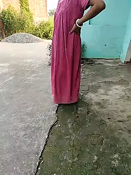 Snapshot of COUPLLE_VILLAGE chatting on 10/08/25, 02:20 COUPLLE VILLAGE online show from 10/08/25, 02:20