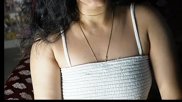 -AyeshaSinghania- online show from 03/11/25, 04:18
