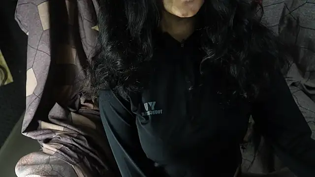 -AyeshaSinghania- online show from 09/20/25, 08:37