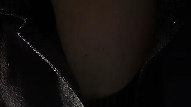 -AyeshaSinghania- online show from 12/23/25, 09:40