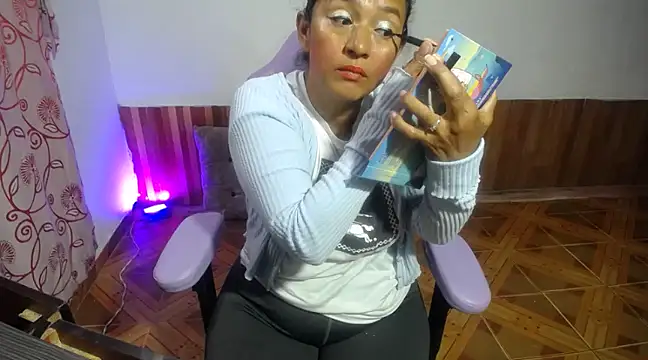 daleska ayala 1 online show from 03/19/25, 07:49