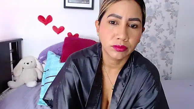 Snapshot of vanessa_cute1 chatting on 05/03/26, 05:19 vanessa cute1 online show from 05/03/26, 05:19