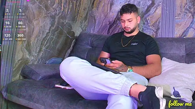 Andrew Brown online show from 03/10/25, 03:41