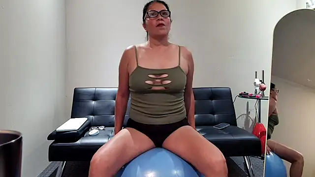 Snapshot of NinasRu chatting on 03/22/26, 09:40 NinasRu online show from 03/22/26, 09:40