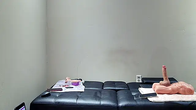 NinasRu online show from 05/01/26, 02:49