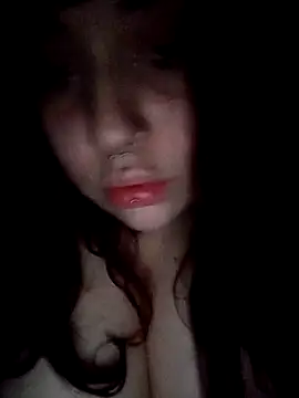 Snapshot of persefone97 chatting on 01/12/25, 04:10 persefone97 online show from 01/12/25, 04:10