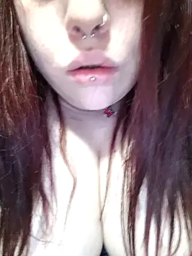 Snapshot of persefone97 chatting on 01/13/25, 07:21 persefone97 online show from 01/13/25, 07:21