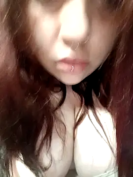 Snapshot of persefone97 chatting on 01/19/25, 11:53 persefone97 online show from 01/19/25, 11:53