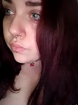 Snapshot of persefone97 chatting on 01/21/25, 02:11 persefone97 online show from 01/21/25, 02:11