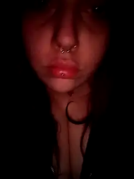 Snapshot of persefone97 chatting on 01/24/25, 02:07 persefone97 online show from 01/24/25, 02:07