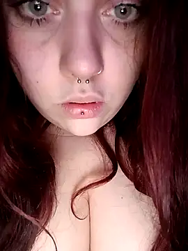 Snapshot of persefone97 chatting on 01/30/25, 07:48 persefone97 online show from 01/30/25, 07:48