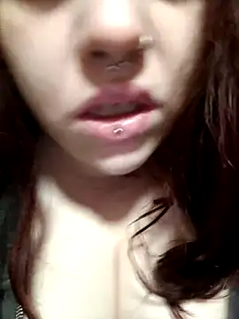 Snapshot of persefone97 chatting on 02/15/25, 06:55 persefone97 online show from 02/15/25, 06:55