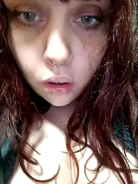 Snapshot of persefone97 chatting on 02/20/25, 07:30 persefone97 online show from 02/20/25, 07:30