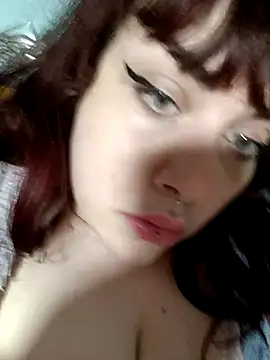 Snapshot of persefone97 chatting on 02/26/25, 07:49 persefone97 online show from 02/26/25, 07:49