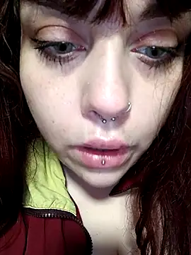 Snapshot of persefone97 chatting on 03/05/25, 07:49 persefone97 online show from 03/05/25, 07:49