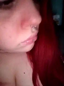 Snapshot of persefone97 chatting on 09/13/25, 05:24 persefone97 online show from 09/13/25, 05:24