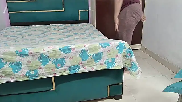 bhabhisexxy 880 online show from 10/17/25, 02:15