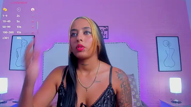 charlotte kisss online show from 03/11/26, 07:31