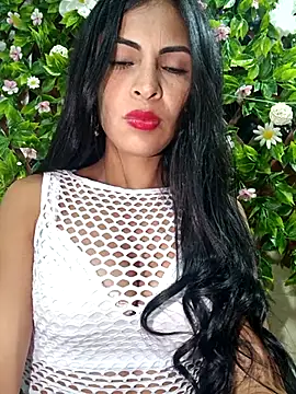 Astrid-- online show from 02/13/25, 08:24