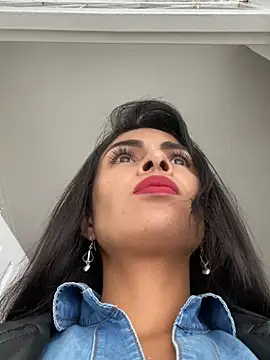 Astrid-- online show from 04/23/26, 07:38