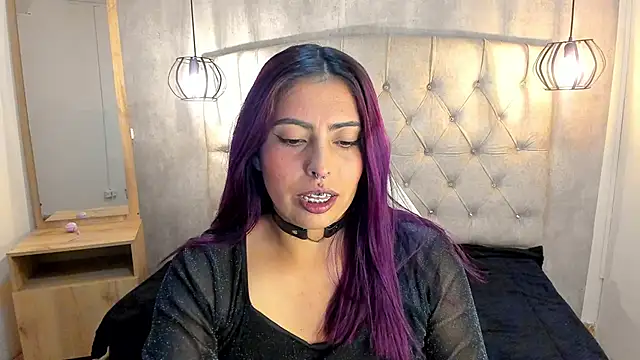 Alice Laurentt online show from 01/28/25, 02:43