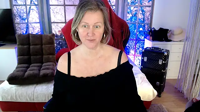 Snapshot of MarleneBloem chatting on 02/24/25, 09:43 MarleneBloem online show from 02/24/25, 09:43