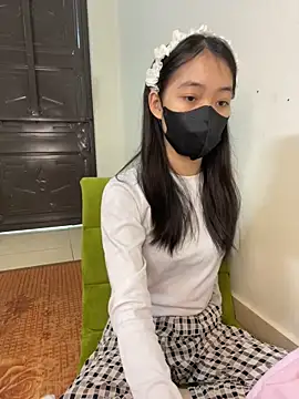 DA-EUN online show from 12/16/24, 03:08