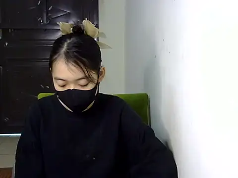 DA-EUN online show from 12/25/24, 01:53